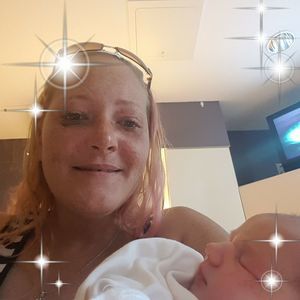 Meet your Posher, Leslie